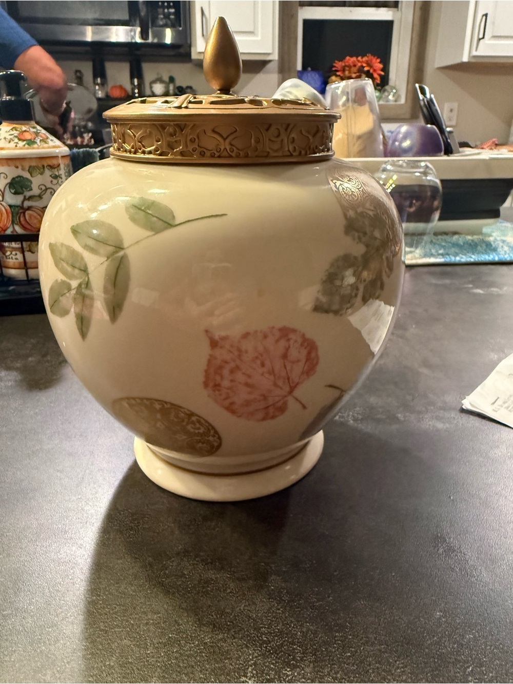 Lenox Nature’s Impressions Leaf Ginger Jar with Ornate Metal Lid – Model 3083078
